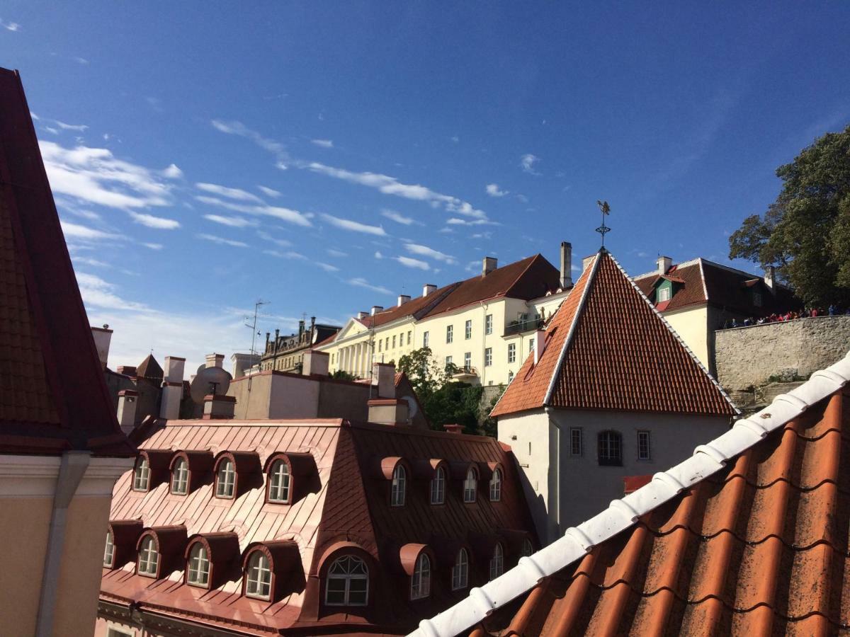 Lai 2 Penthouse In Tallinn Old Town Exteriör bild